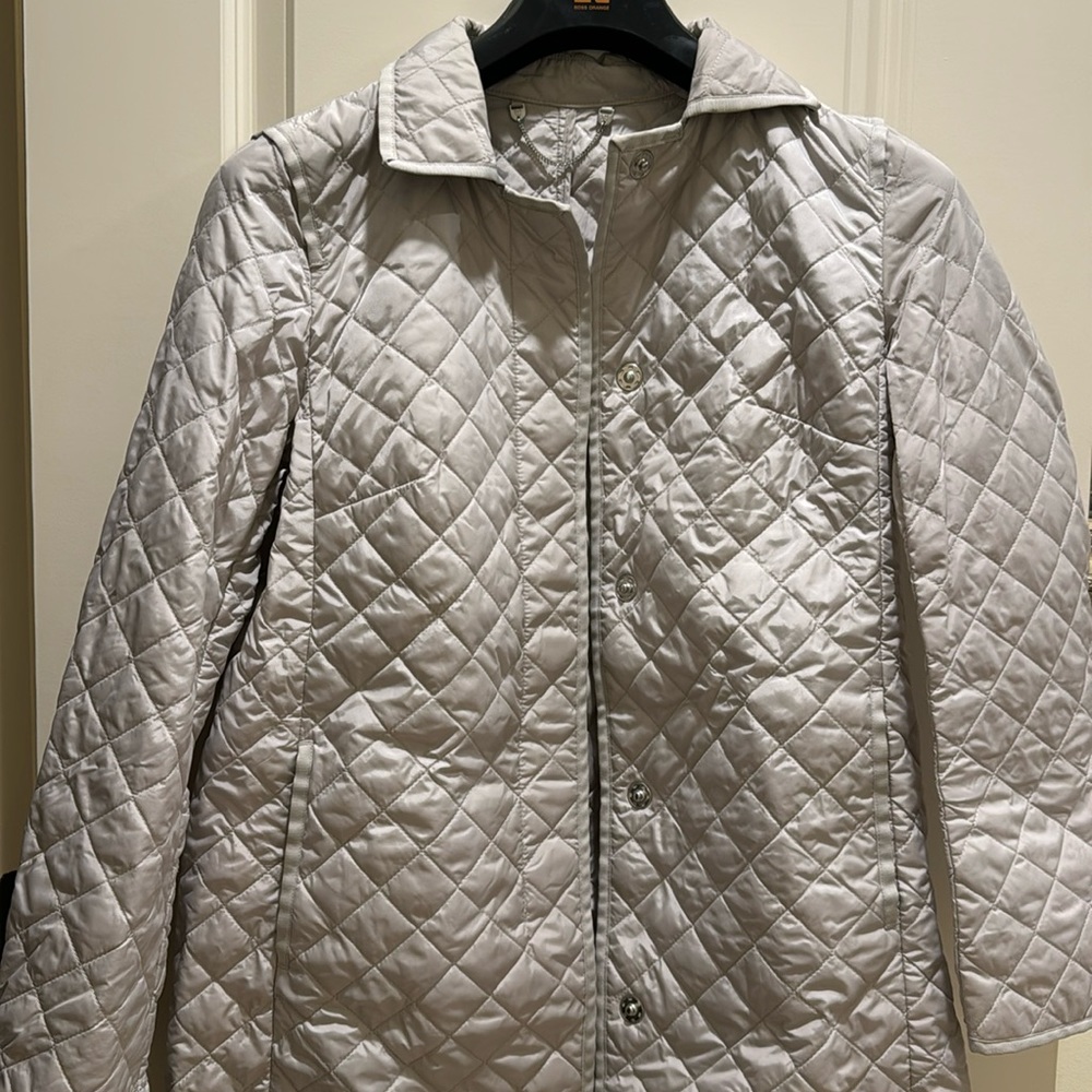 Weekend MaxMara women’s rain coat Sz S